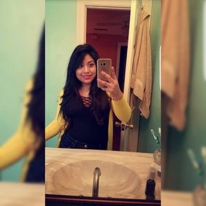 Meet your Posher, Ariana